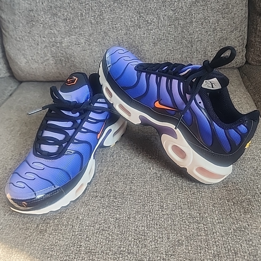 Nike Air Max Plus Purple Sneakers 6.5Y